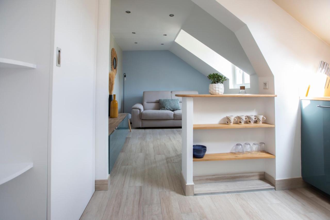 Modern Apartement In The City Center. Poissy Eksteriør billede
